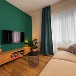 Lakeside Appartement Lugano
